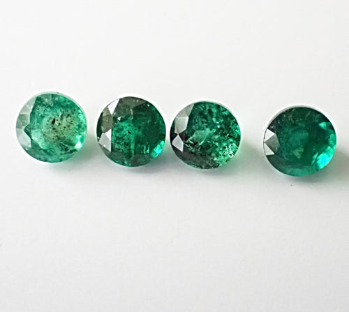 Emerald 3.1mm  Round Faceted Gemstone x 4