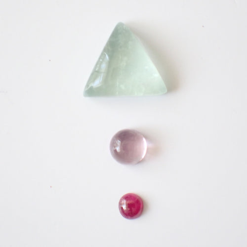 Loose Gemstone Pendant Pack GPK0020: Fluorite, Amethyst, & Ruby Cabochons for Jewellery Making