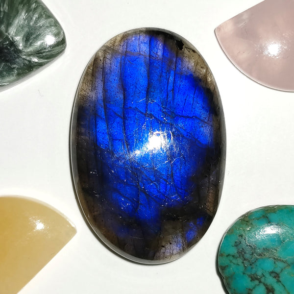 Labradorite 34x23mm Oval Cabochon